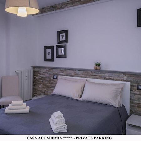 Elegante Casa Accademia ***** - Private Parking Apartment Livorno Exterior photo